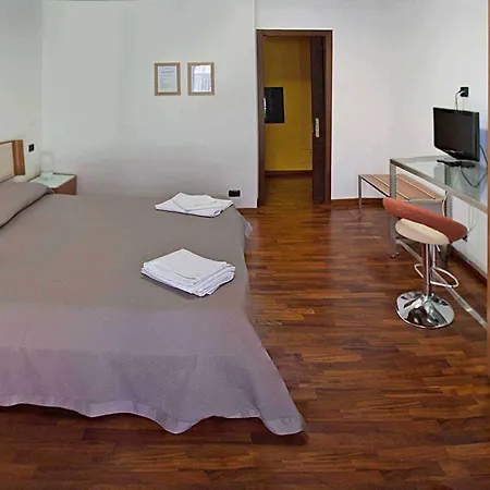 La Fiera Bed & Breakfast 3*