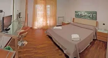 La Fiera 3*